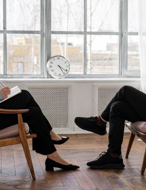 Rozmowa w gabinecie psychoterapii